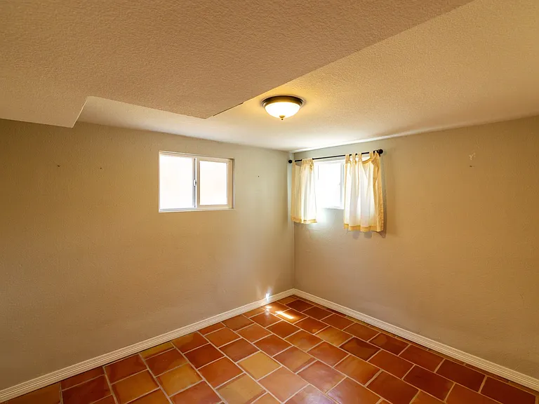 Downstairs bedroom 3