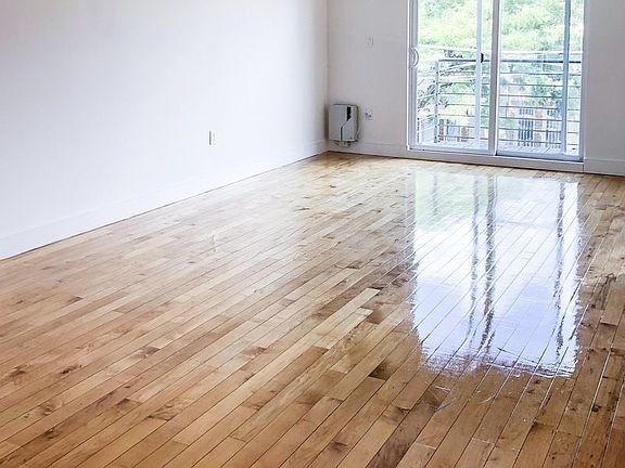 4th image of 2418 Snyder Ave #3B