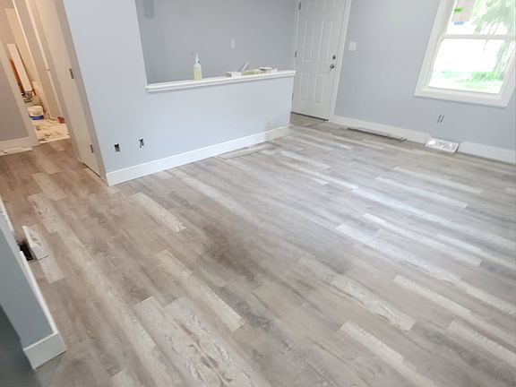 4th image of 813 Fountain St NE