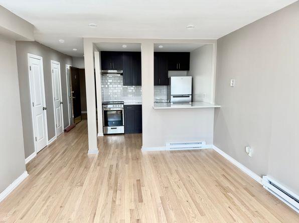 17 Wilson Pl APT 17