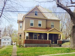 69 Harvard St, Pittsfield, MA 01201