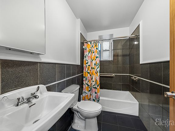 5th image of 42 Bank St #1A