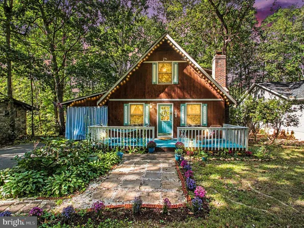 106 Carriage Ct, Locust Grove, VA 22508