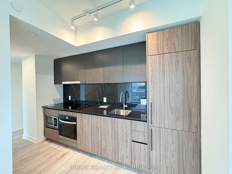1100 Sheppard Ave W #907 — Photo 7