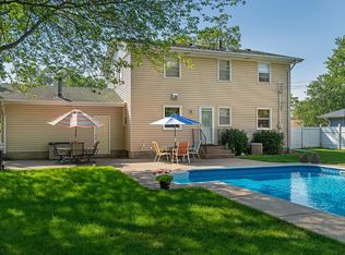 7632 Major Ave N, Brooklyn Park, MN 55443