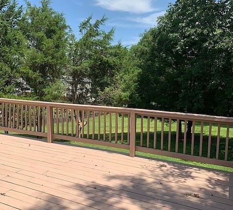 5th image of 11903 Arbor Glen Dr