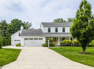 10833 Marquette Rd, Zionsville, IN 46077