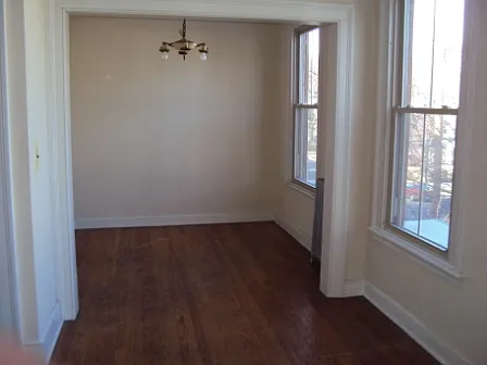 149 Montgomery St #3 — Photo 3