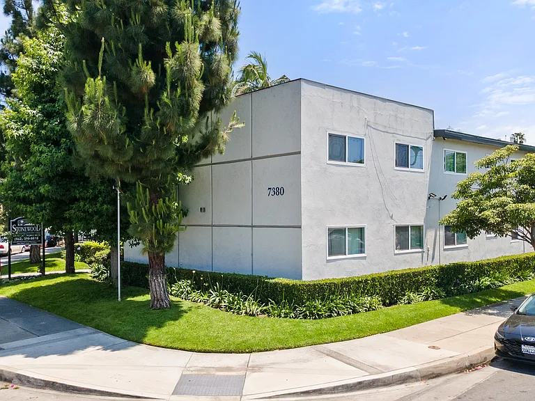 Stonewood Apartments — Photo 7