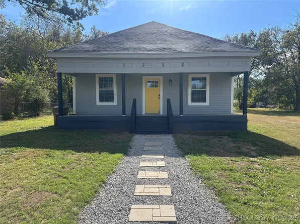 1322 Martin Luther King Dr, Okmulgee, OK 74447