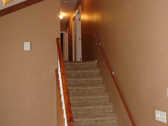 4th image of 805 Galway Cir