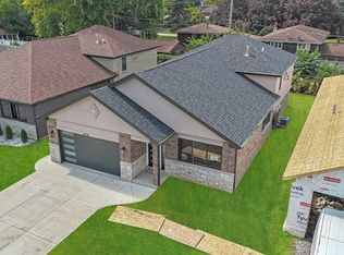 10738 S Worth Ave, Worth, IL