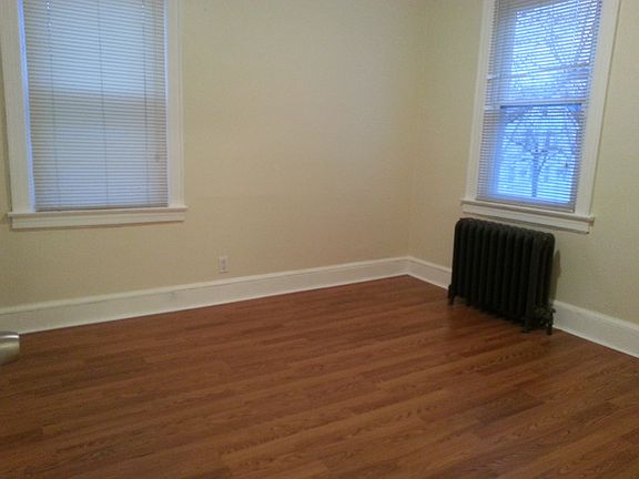 4th image of 8901 237th St