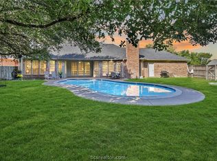 3221 Westchester Ave, College Station, TX 77845