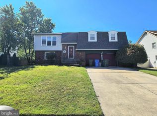 1108 Sea Gull Ln, Cherry Hill, NJ 08003