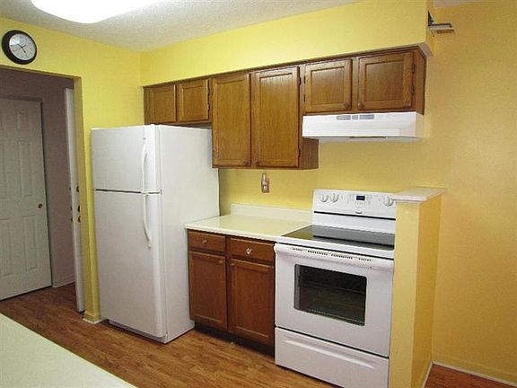 2nd image of 1570 Gelhot Dr APT 109