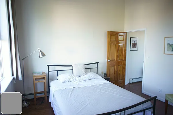 Rented by EXR | media 7