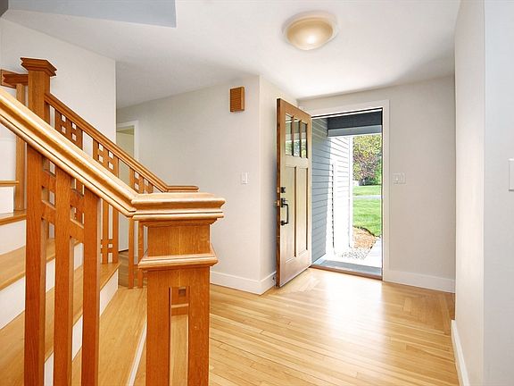 2nd image of 40 Red Barn Rd