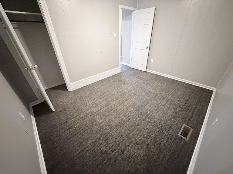 205 Alesa Dr #205 — Photo 15