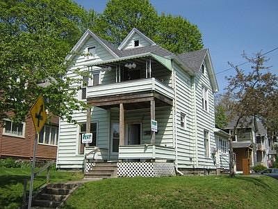 1st image of 109 Falconer St #2