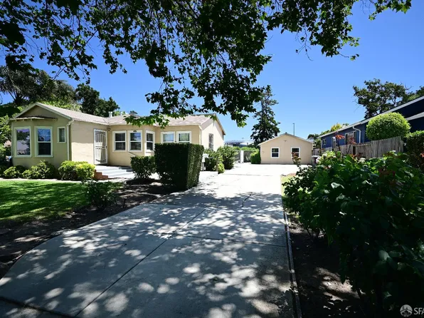 2390 Ralmar Ave, East Palo Alto, CA 94303