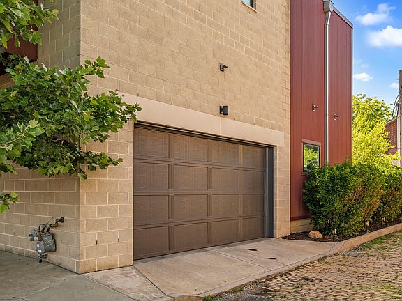 3rd image of 4614 Hatfield St