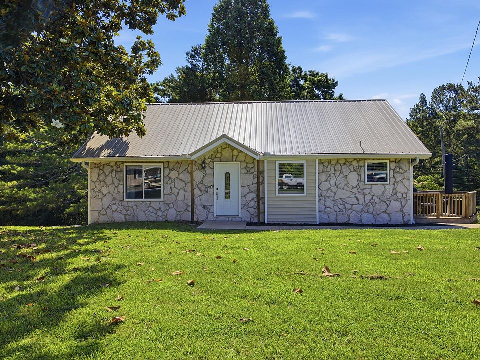 1st image of 36 Crest Cir