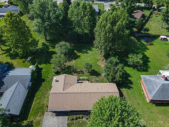 3rd image of 3149 Bonnie Villa Ln