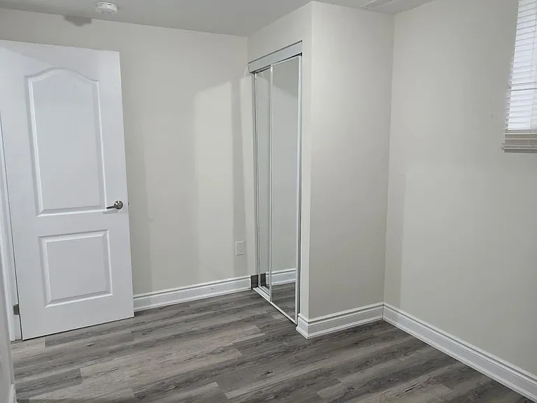 47 Niceview Dr #LOWER — Photo 10