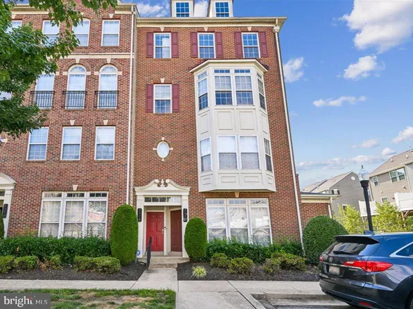 317 Munahan Cir Unit B, Indian Head, MD 20640