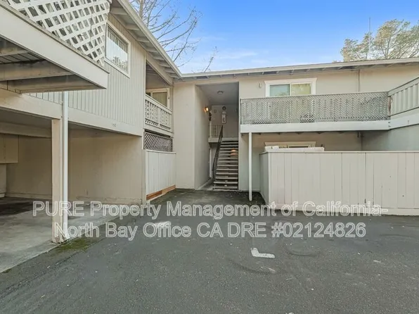 146 Brush Creek Rd, Santa Rosa, CA 95404