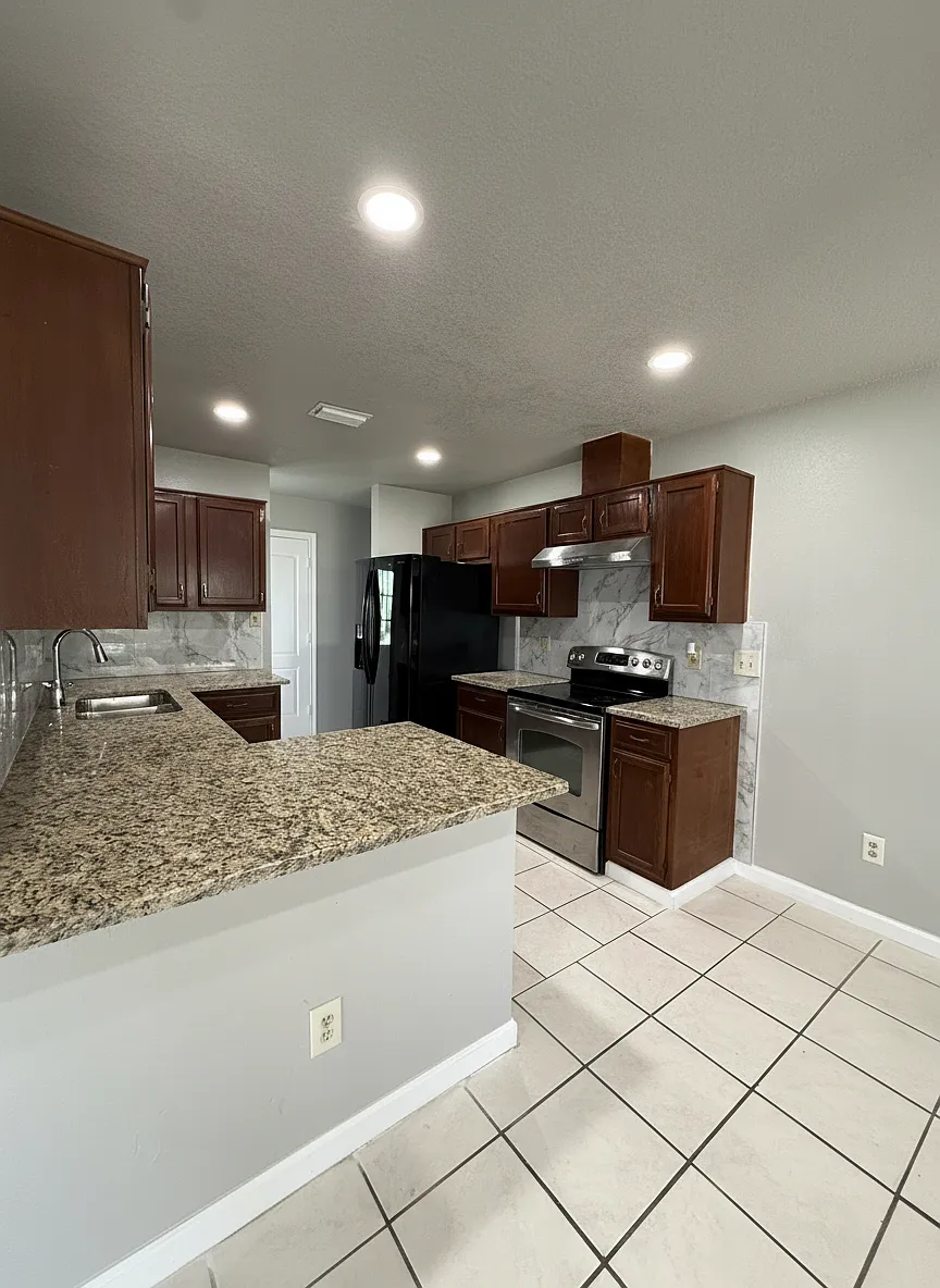 Building Photo - 3113 Key West Dr