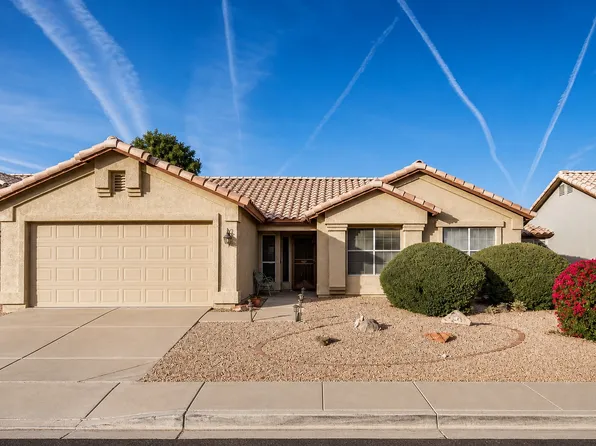 860 S Pineview Dr, Chandler, AZ 85226