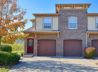 2225 Rolling Hills Dr, Fort Mitchell, KY 41017