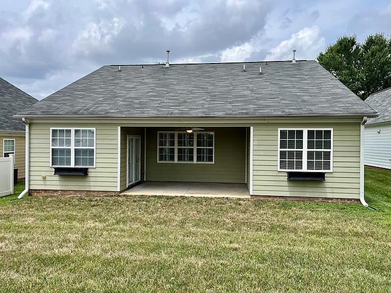 2456 Birch View Dr — Photo 17