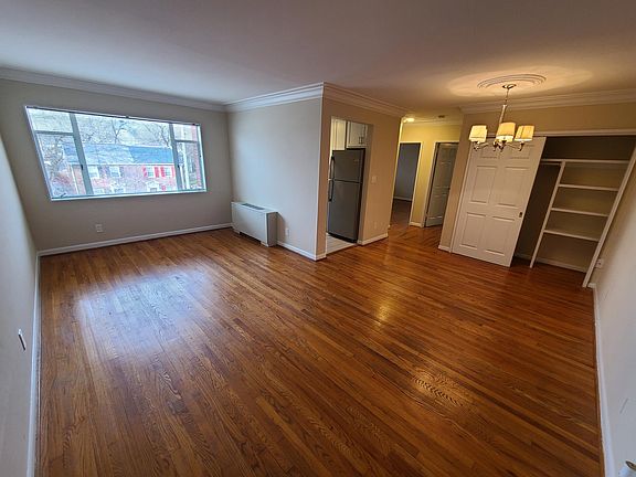 3rd image of 401 E Alexandria Ave APT 301