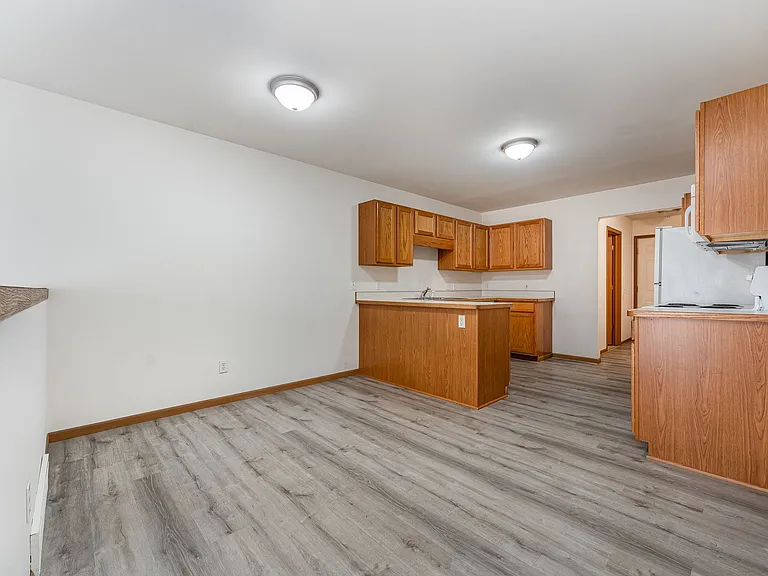 1505 Colorado St — Photo 3