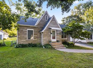 1852 Flandrau St, Saint Paul, MN 55109