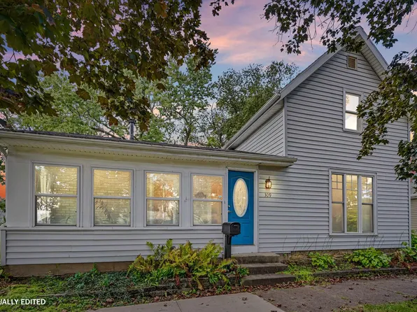 309 Iowa St, Cedar Falls, IA 50613