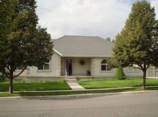 3176 E Peregrine Rd, Eagle Mountain, UT 84005