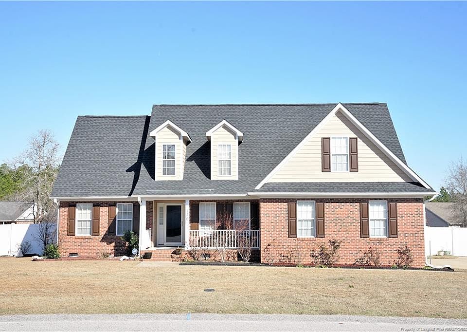 1st image of 130 Blue Water Dr