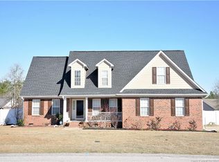 130 Blue Water Dr, Raeford, NC 28376