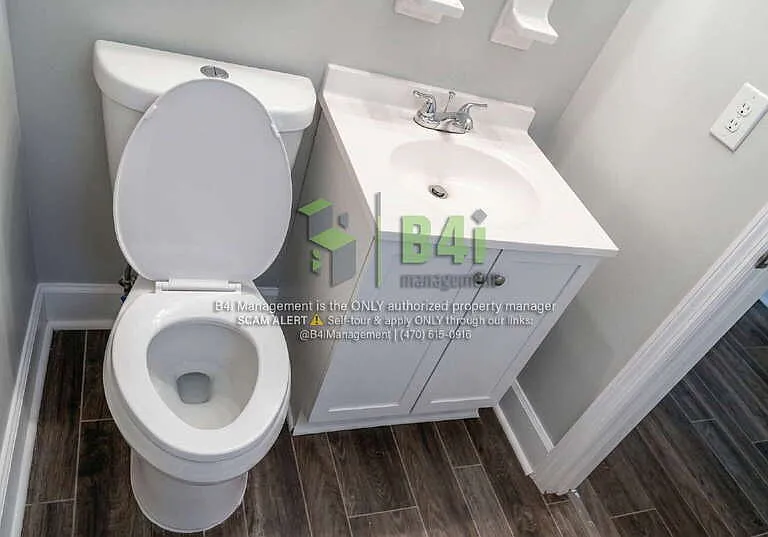 4 Dean Dr — Photo 16