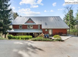 140 Split Rail Ln, Blowing Rock, NC 28605