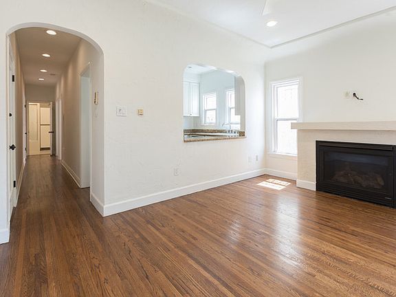 5th image of 1202 S Cloverdale Ave APT 4