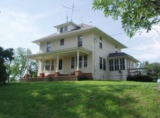 15754 County Road X17, Columbus Junction, IA 52738