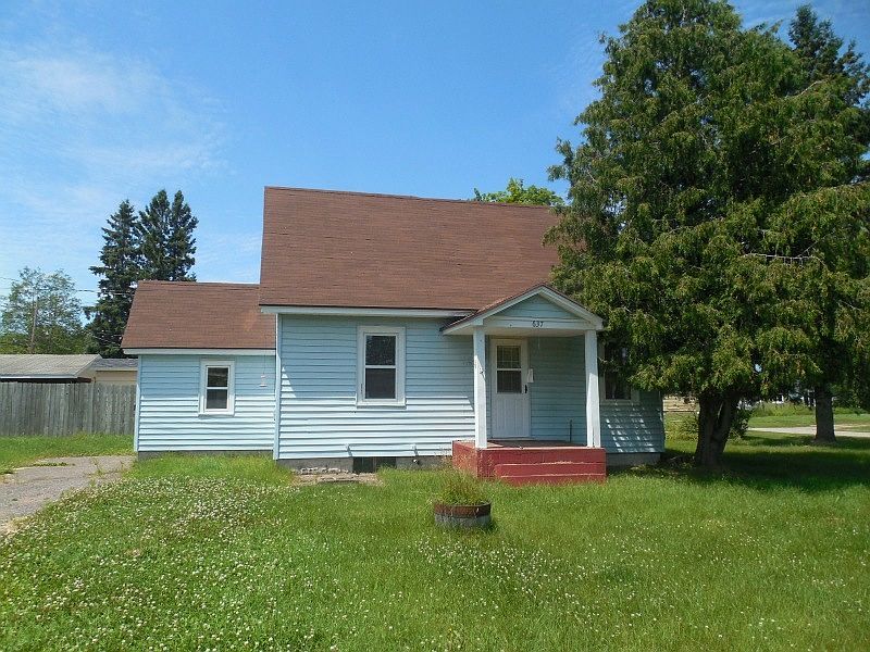 1st image of 637 Eskil Ave