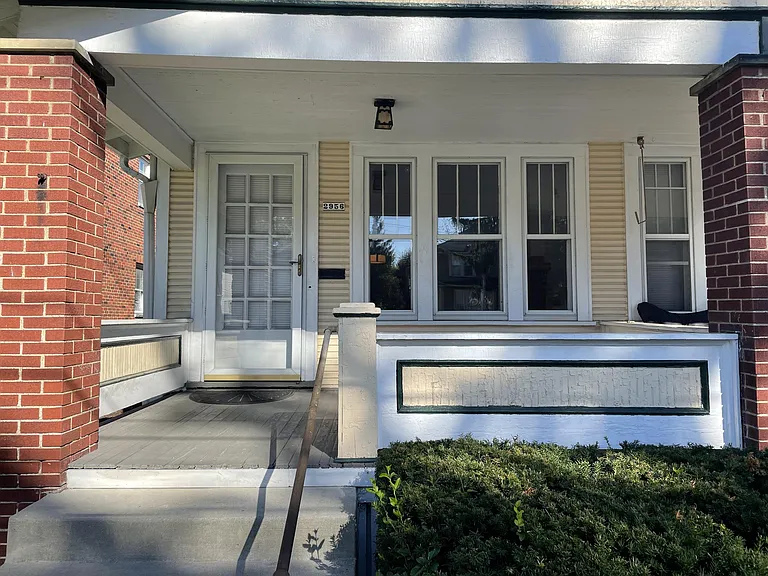 2956 Indianola Ave — Photo 2