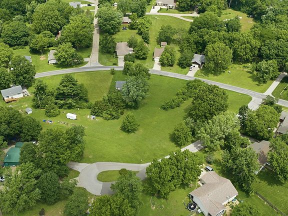 5th image of 716/720 Kansa Dr #102