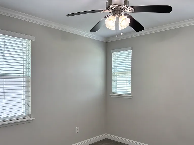 8588 Powder Ridge Trl — Photo 3